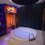 Jacuzzi Glass-house Rakowicka 20 Station *