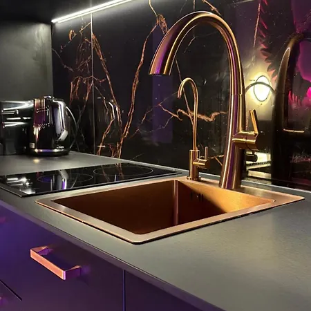 דירה Jacuzzi Glass-house Rakowicka 20 Station
