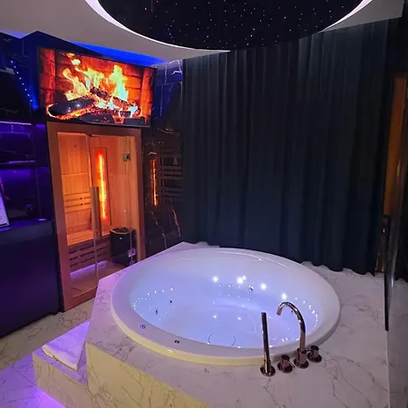 Jacuzzi Glass-house Rakowicka 20 Station *