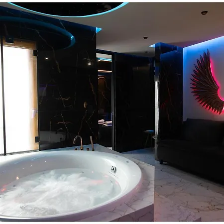 Jacuzzi Glass-house Rakowicka 20 Station Krakow