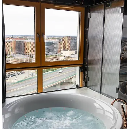 Jacuzzi Glass-house Rakowicka 20 Station