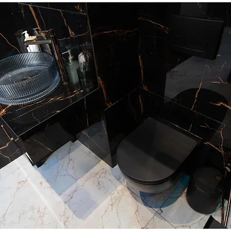 Appartement Jacuzzi Glass-house Rakowicka 20 Station *